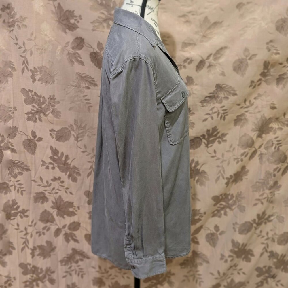 Banana Republic Button Down Long Sleeve Shirt, Size S, Excellent Used Condition! - Picture 3 of 7